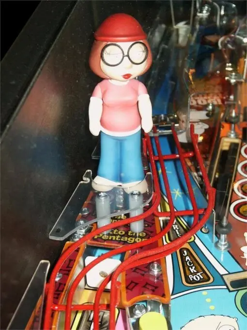 Family Guy Pinball Machine by Stern