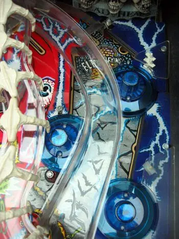 Scared Stiff Pinball Machine by Bally